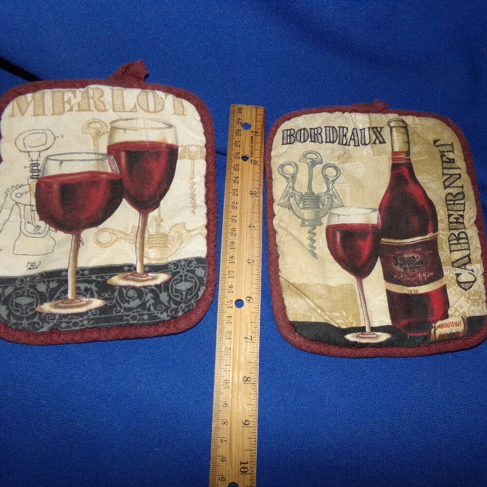 Vintage Tuscan Red Wine Pot Holders w/ Hanger Loop - Bottle & Glass - Set of 2